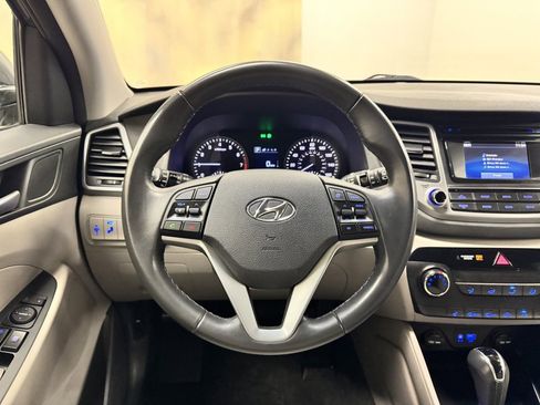 Used 2017 Hyundai Tucson Sport w/ Cargo Package image 19