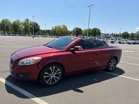Used 2011 Volvo C70 T5 FWD image 25