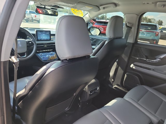 Used 2022 Lincoln Corsair FWD image 13
