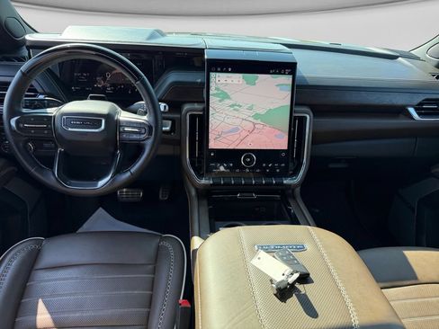 Used 2026 GMC Yukon XL Denali Ultimate AWD/4WD image 24