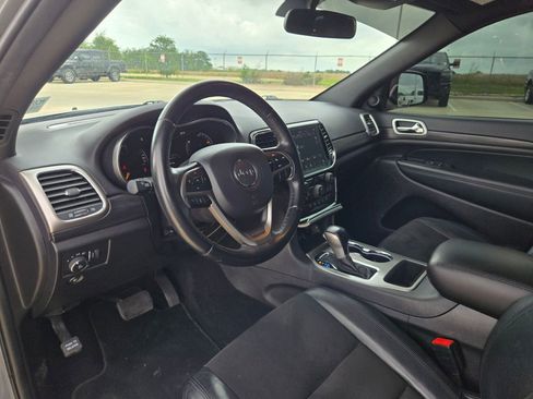 Used 2021 Jeep Grand Cherokee Laredo X AWD/4WD image 11