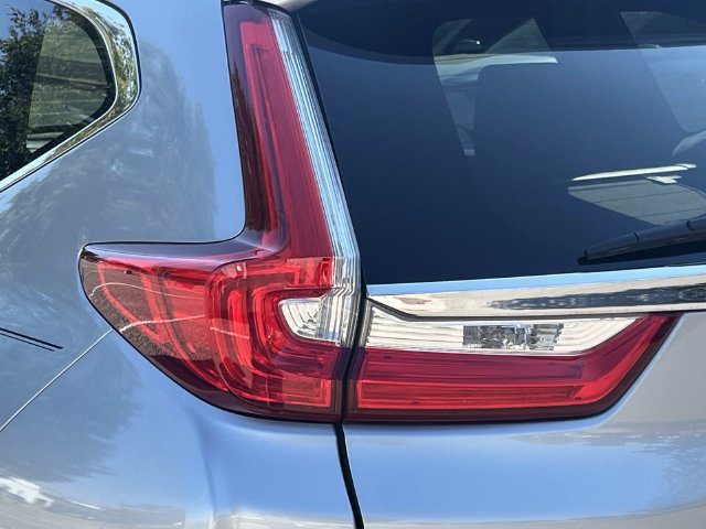 Used 2017 Honda CR-V Touring image 10