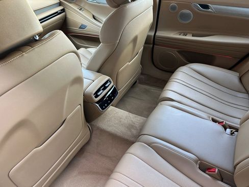 Used 2026 Genesis G80 2.5T Advanced image 13