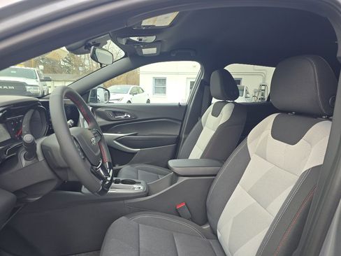 New 2026 Chevrolet Trax RS image 10