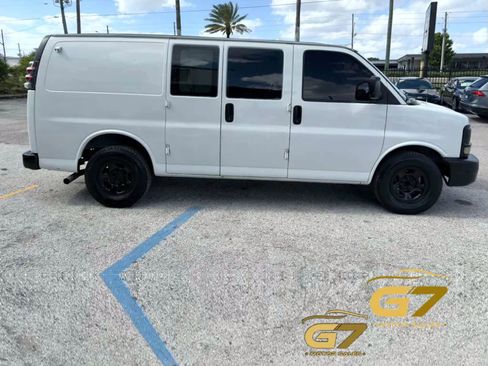 Used 2005 Chevrolet Express 1500 RWD image 14