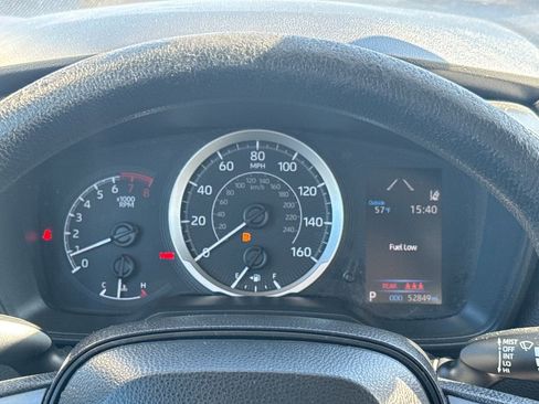 Used 2020 Toyota Corolla LE FWD image 15