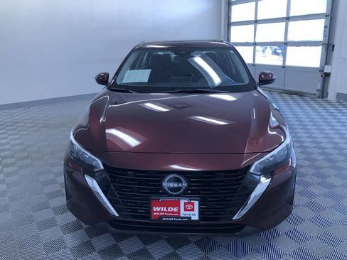 Used 2025 Nissan Sentra SV FWD image 15