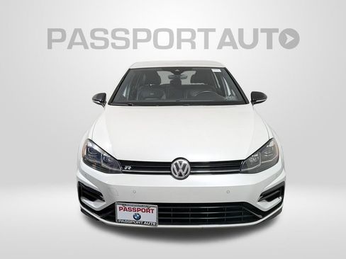 Used 2019 Volkswagen Golf R 4-Door image 10