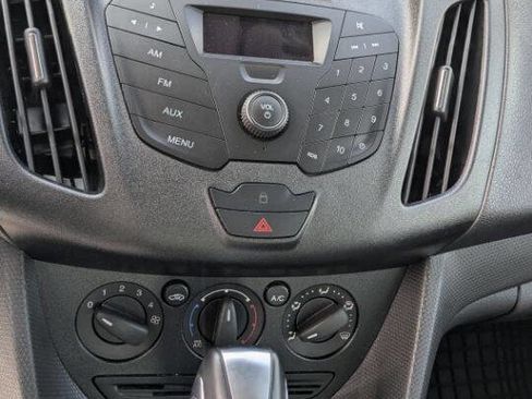Used 2018 Ford Transit Connect XL image 40