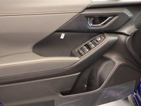 New 2026 Subaru Crosstrek 2.5i Limited w/ Popular Package #3A image 10