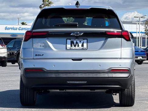 New 2027 Chevrolet Bolt LT w/ Comfort Package image 5