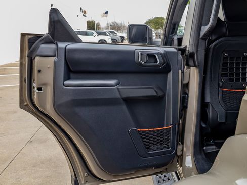 Used 2025 Ford Bronco Raptor image 38