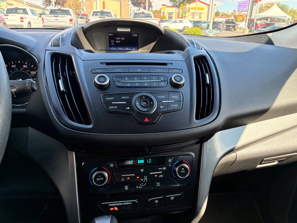Used 2017 Ford Escape SE AWD/4WD image 19