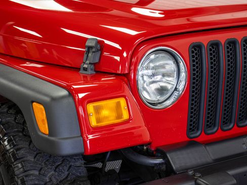 Used 2003 Jeep Wrangler Sport image 10