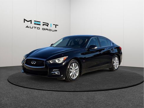 Used 2015 INFINITI Q50 Premium w/ Navigation Package image 4