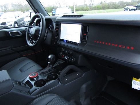 New 2025 Ford Bronco Raptor image 11