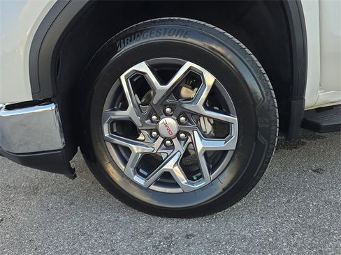 Certified 2024 GMC Sierra 1500 SLT w/ SLT Premium Plus Package image 30