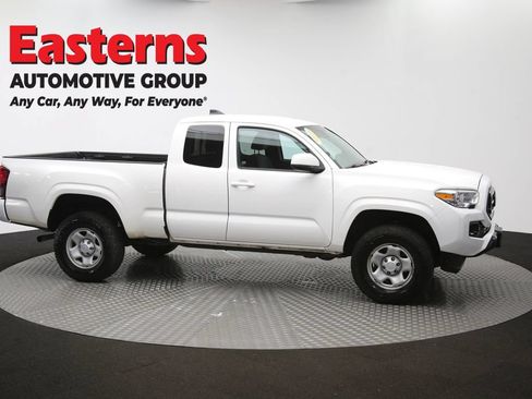 Used 2021 Toyota Tacoma SR RWD image 44