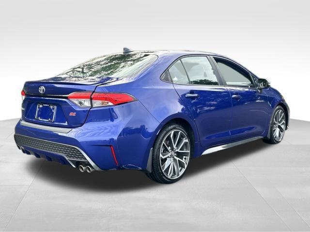 Used 2021 Toyota Corolla SE w/ SE Premium Package FWD image 5