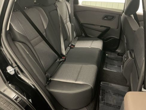 Used 2021 Nissan Rogue S FWD image 19