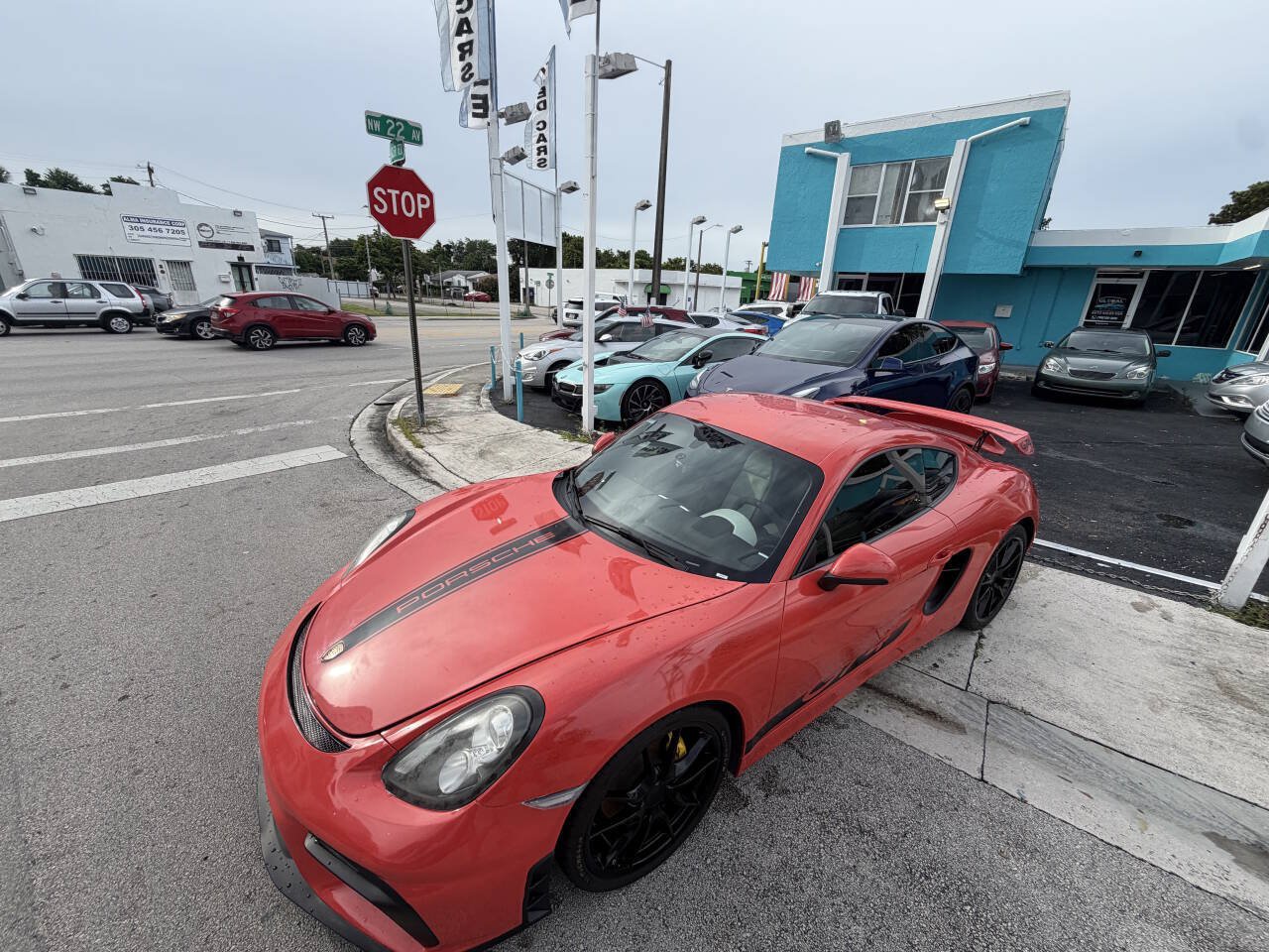 Used 2015 Porsche Cayman RWD image 9