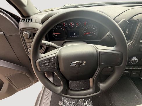 New 2026 Chevrolet Silverado 2500 Custom w/ Custom Value Package AWD/4WD image 15