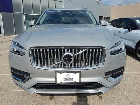 Certified 2024 Volvo XC90 B6 Plus w/ Protection Package Premier image 12