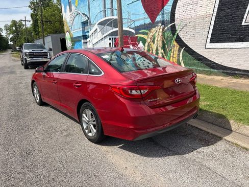 Used 2017 Hyundai Sonata SE FWD image 5