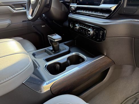 Used 2023 GMC Sierra 1500 SLT w/ SLT Premium Package image 37