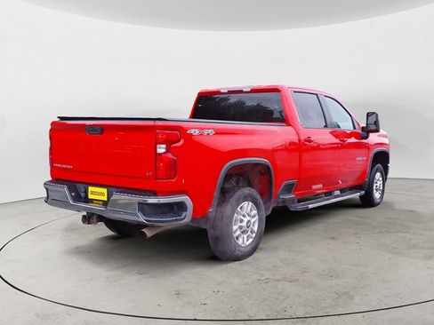 Used 2020 Chevrolet Silverado 2500 LT AWD/4WD image 5
