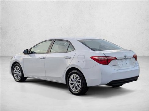 Used 2019 Toyota Corolla LE image 8