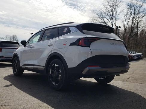 New 2026 Kia Sportage EX AWD/4WD image 4