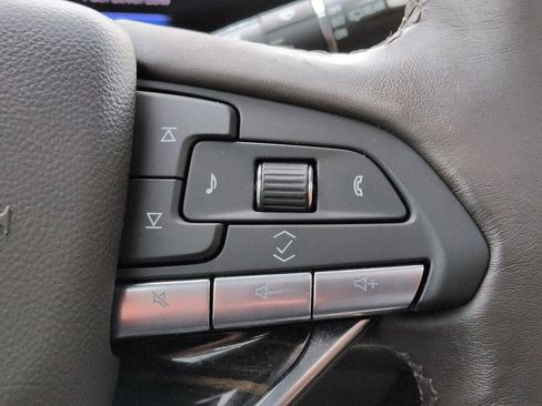 Used 2024 Cadillac Escalade Sport w/ LPO, ONYX Package image 27