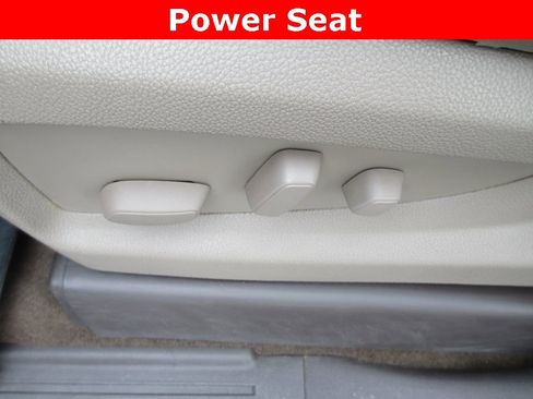 Used 2014 GMC Sierra 1500 SLT w/ SLT Crew Cab Value Package image 26