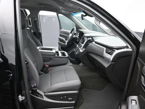 Used 2017 Chevrolet Tahoe LS w/ Skid Plate Package AWD/4WD image 29