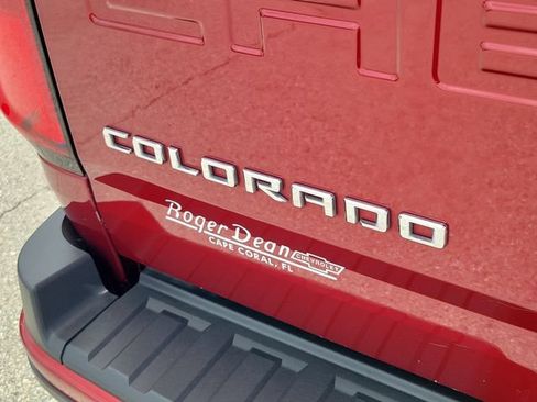 Used 2022 Chevrolet Colorado Z71 w/ LPO, Tonneau and Step Package RWD image 5