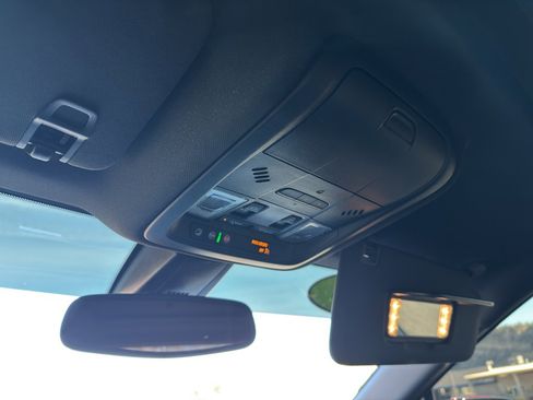 Used 2023 Chevrolet Blazer Premier w/ Enhanced Convenience Package image 30