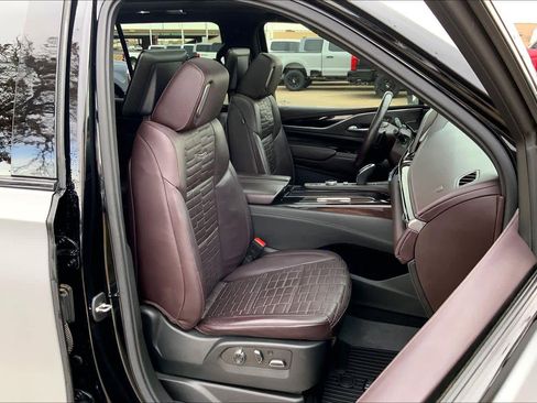 Used 2021 Cadillac Escalade Sport Platinum image 8