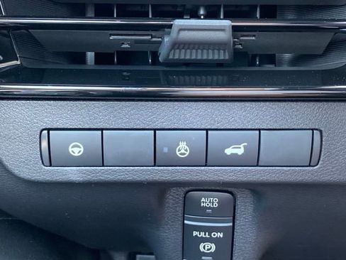 New 2025 Nissan Murano SL image 14