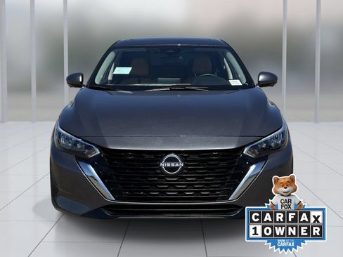 Certified 2025 Nissan Sentra SV w/ SV Premium Package FWD image 8