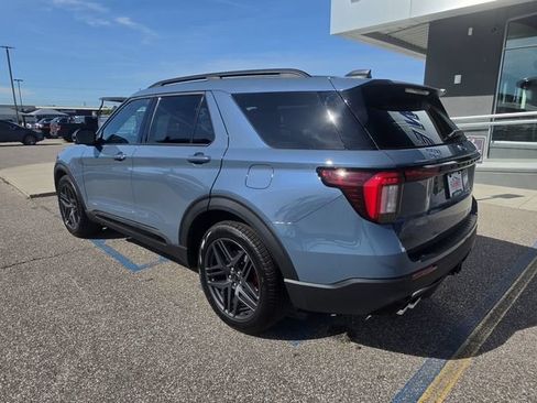 New 2026 Ford Explorer ST w/ Sun And Sound Package AWD/4WD image 6