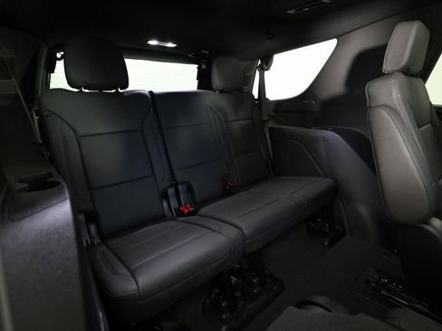 Used 2026 Chevrolet Tahoe Z71 w/ Comfort Package image 12