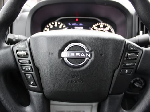 Certified 2025 Nissan Frontier S image 22