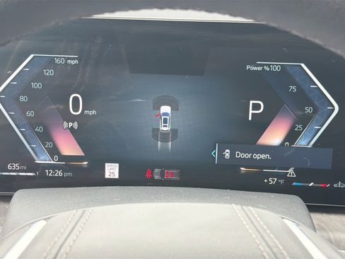 Used 2023 BMW X7 xDrive40i w/ Premium Package image 42