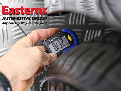 Used 2023 Tesla Model 3 Standard Range image 22