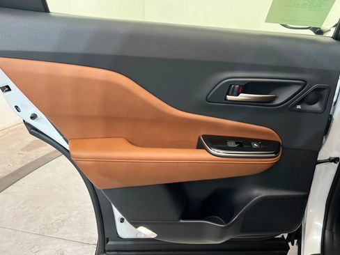 New 2026 Toyota Crown Signia image 18