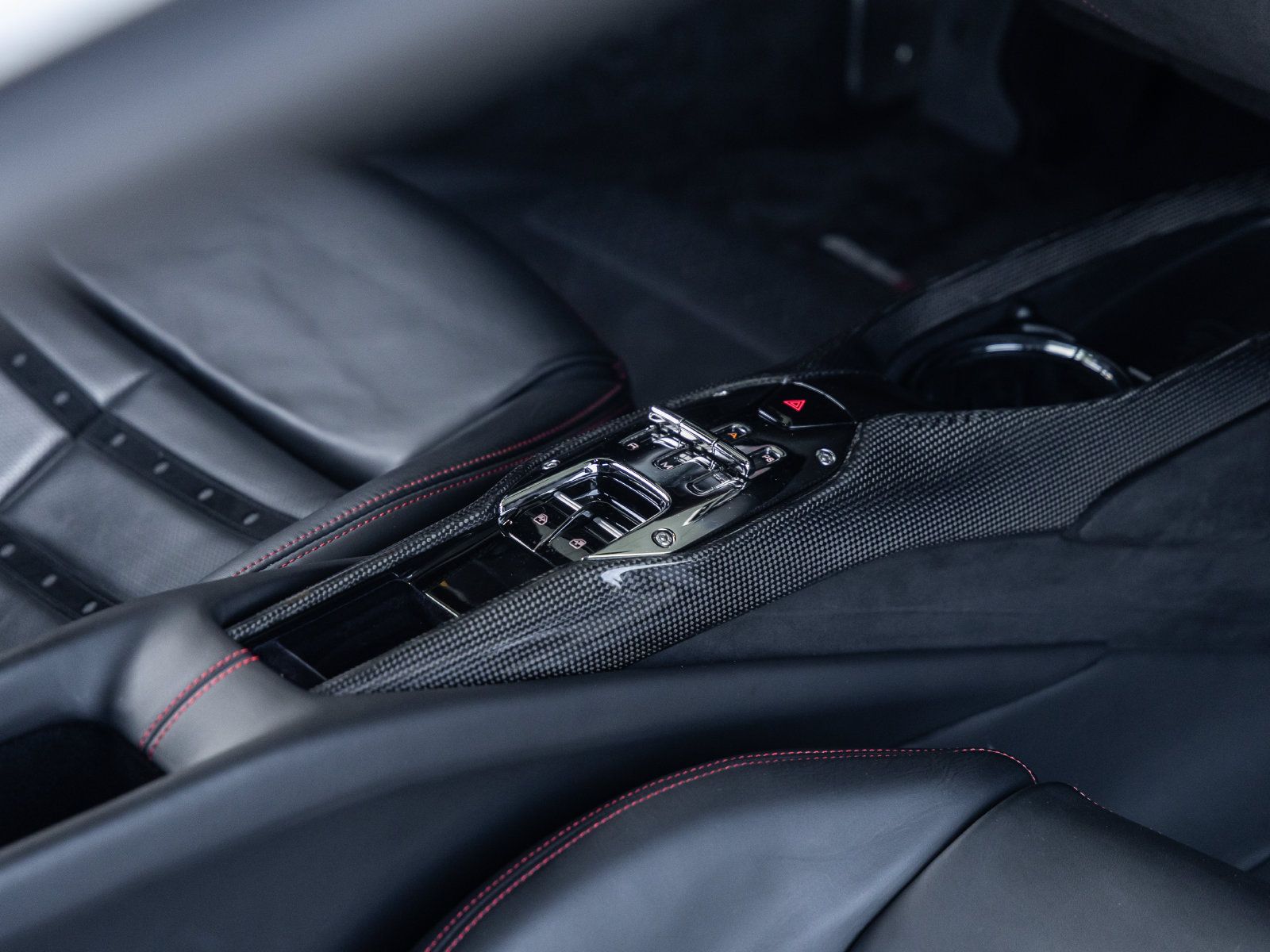 Used 2022 Ferrari 296 GTB RWD image 43