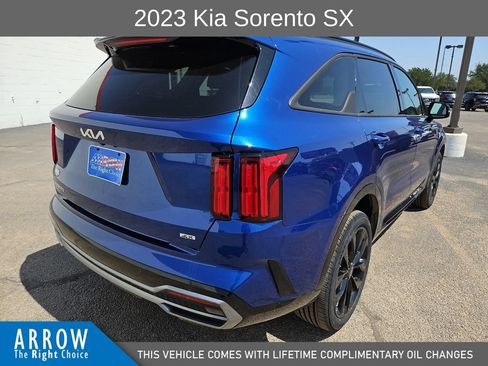 Used 2023 Kia Sorento SX AWD/4WD image 12
