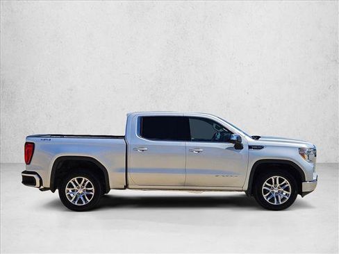 Used 2020 GMC Sierra 1500 SLE w/ SLE Value Package AWD/4WD image 4