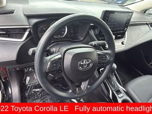 Used 2022 Toyota Corolla LE image 10